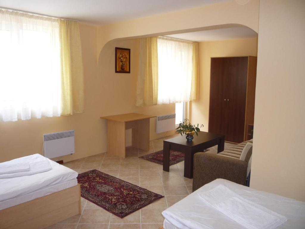 Hostel Sylvia Sofia Bilik gambar