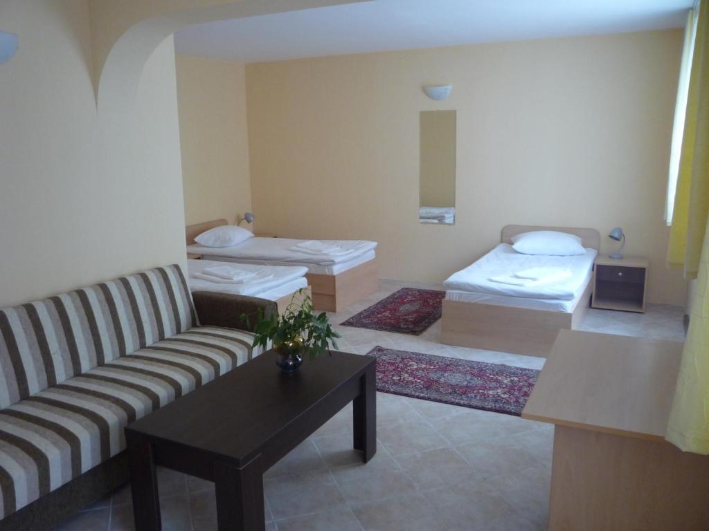 Hostel Sylvia Sofia Luaran gambar